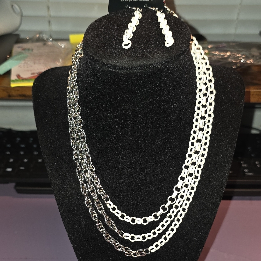 BUNDLE ANY 2, PAY ONE PRICE. Silver and White Chain Necklace Set
